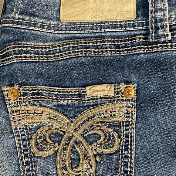 Seven 7 Women’s Jeans size 10 Boot Cut Embellished Pockets - Picture 6 of 10